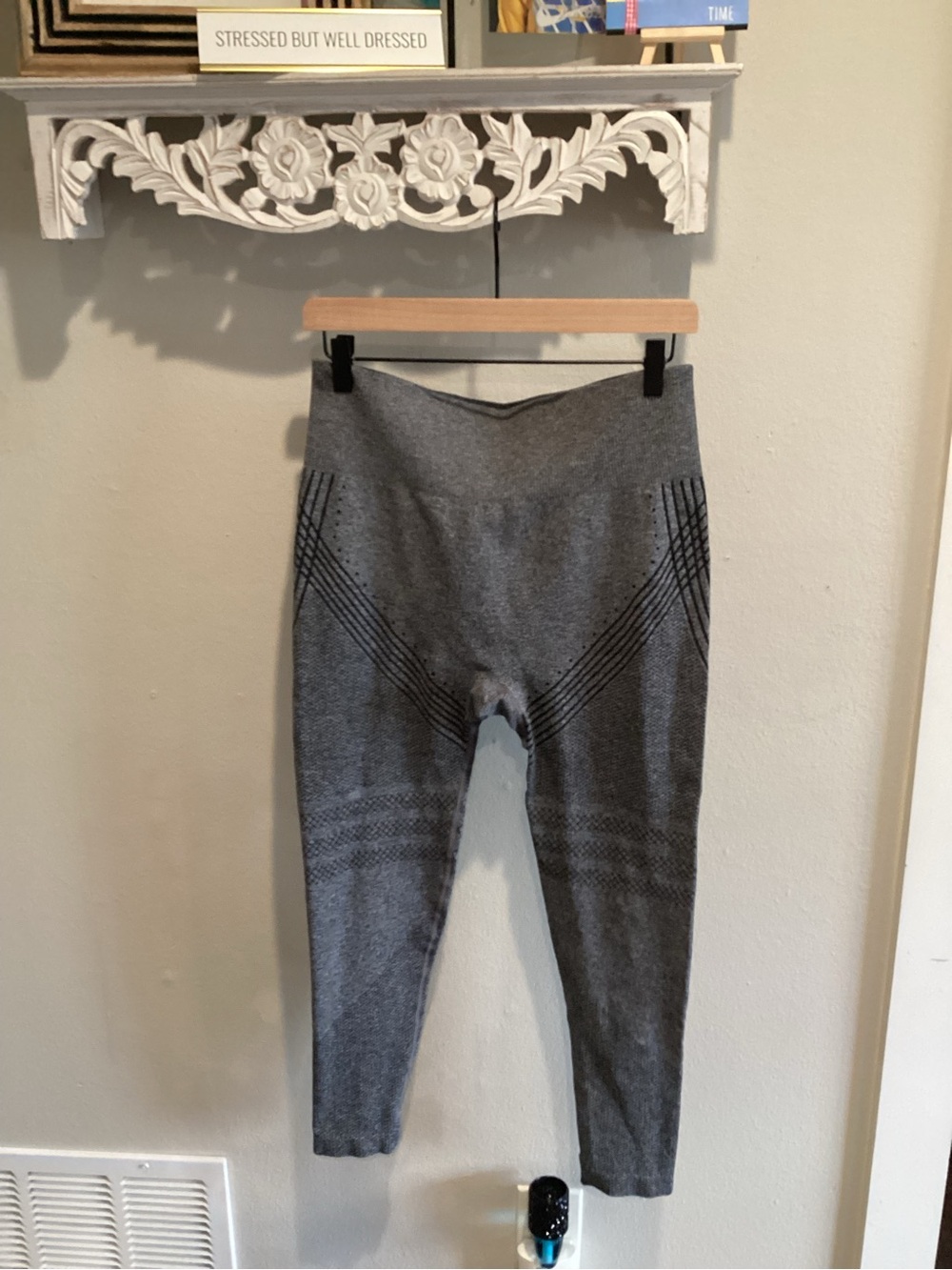EUC - Gray Seamless High-Waist Leggings - XXL !